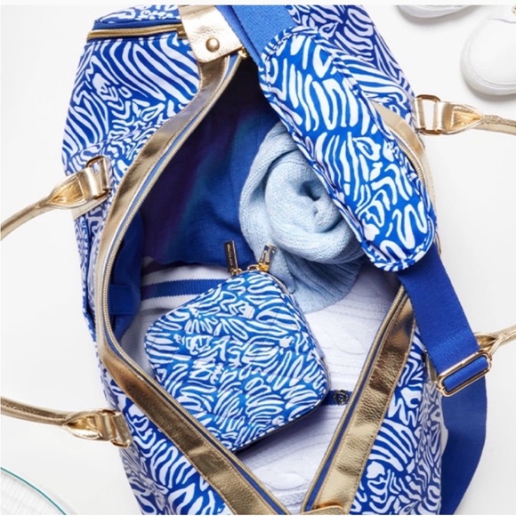 NWT Lilly Pulitzer, garment bag and make up box - Picture 8 of 9